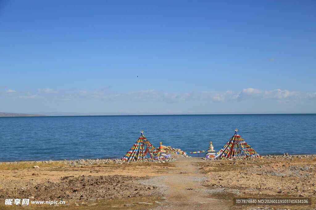 湖畔小径 自然静谧之景