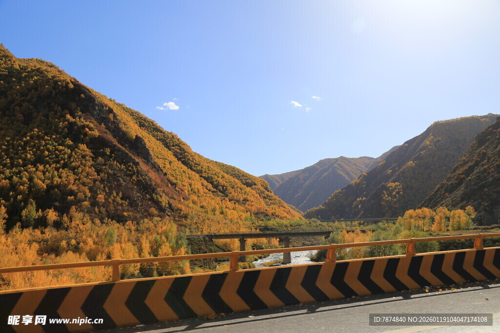 山间公路美景