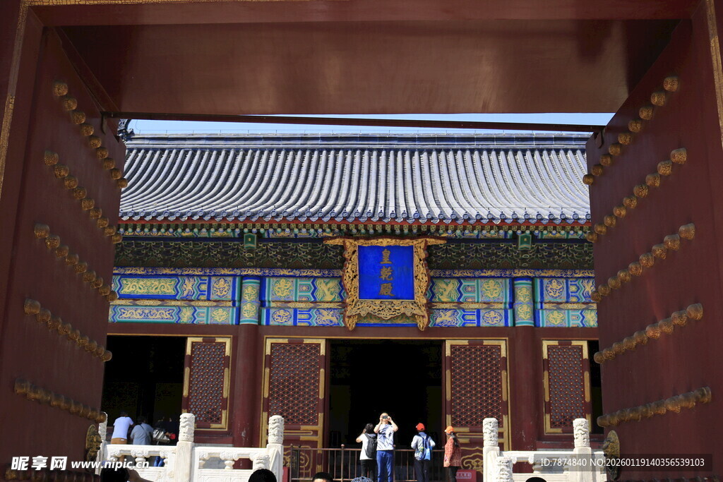 中式古建筑大门