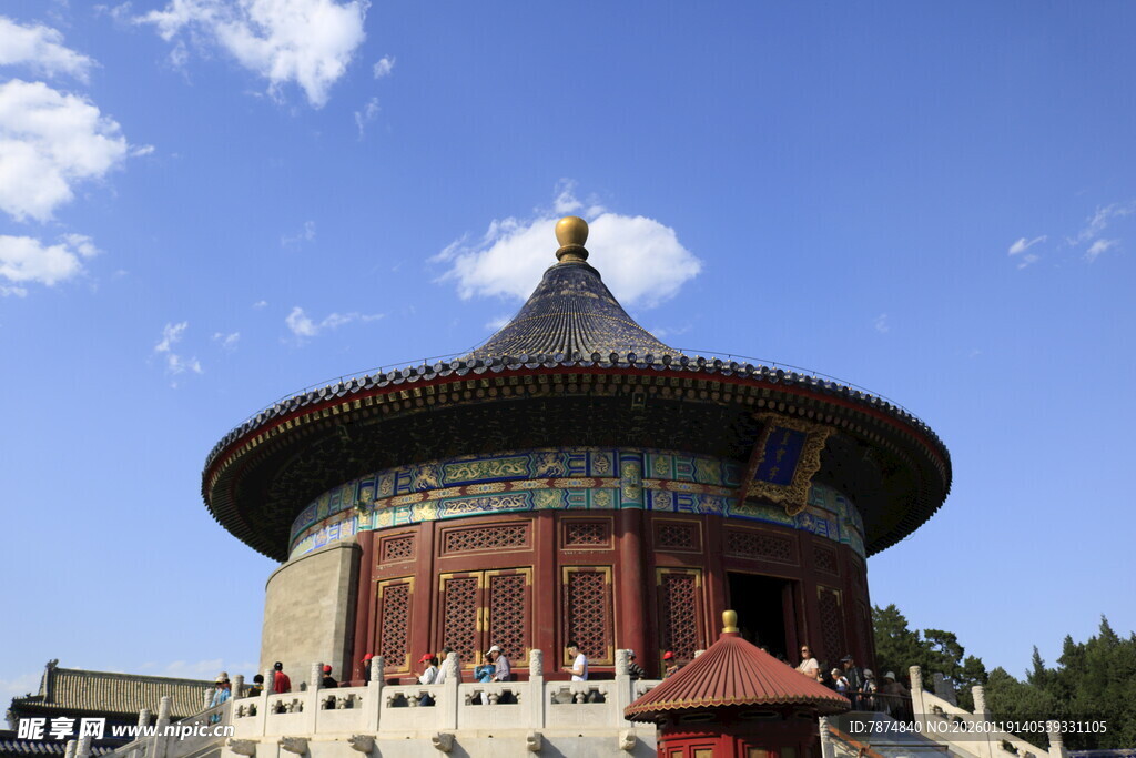 天坛古建筑 蓝天映衬之美