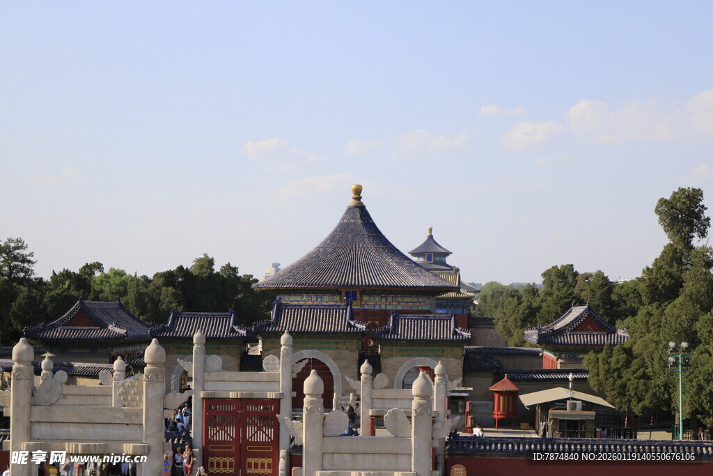 中式古建筑大门景观