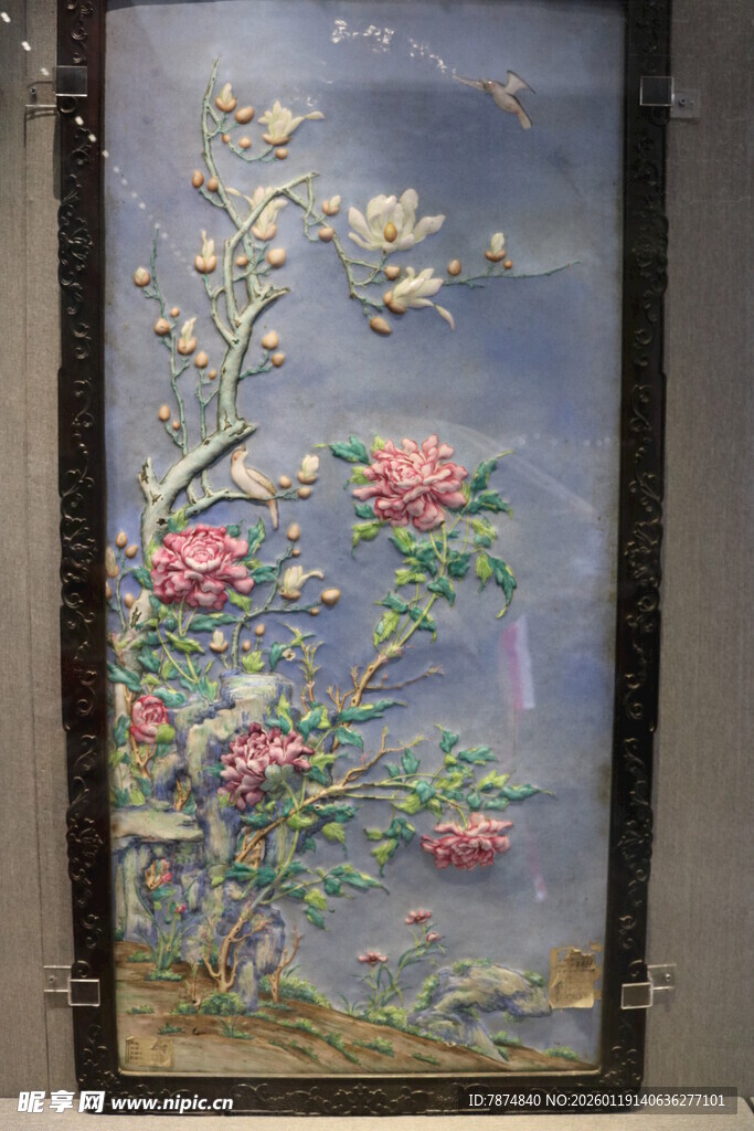 中式花鸟刺绣装饰画