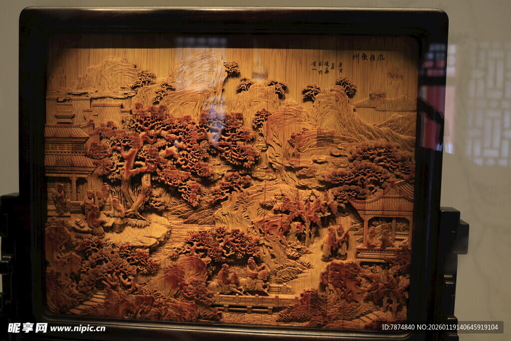 精美木雕山水花鸟图