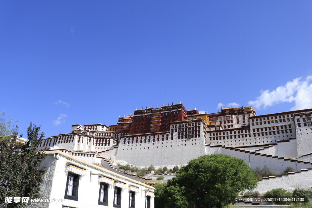 布达拉宫壮丽景观