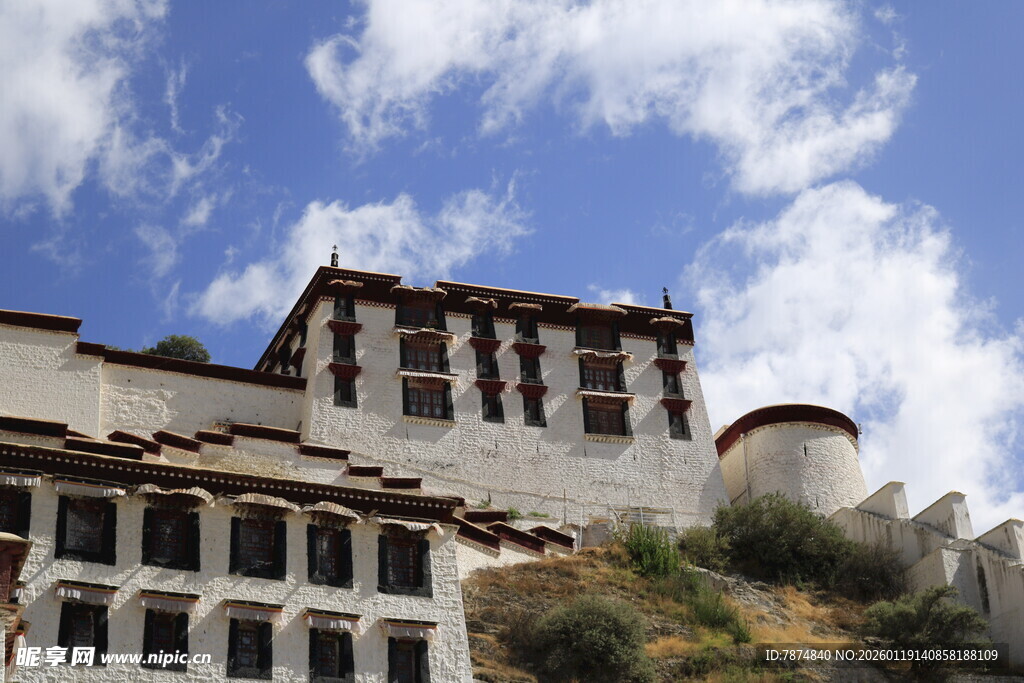 布达拉宫建筑风光