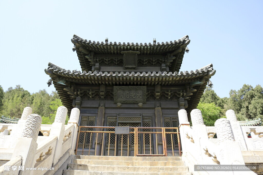 中式古建门楼