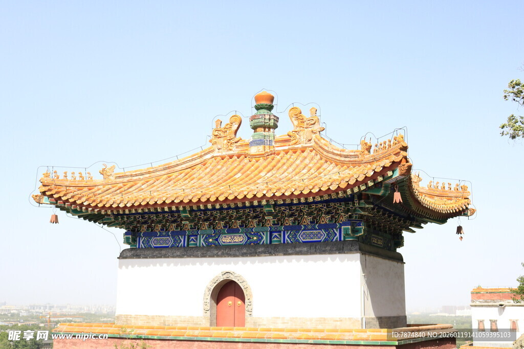 中式古建筑屋顶特写