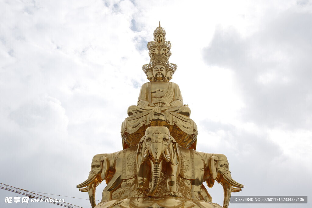 金色群象驮塔雕塑