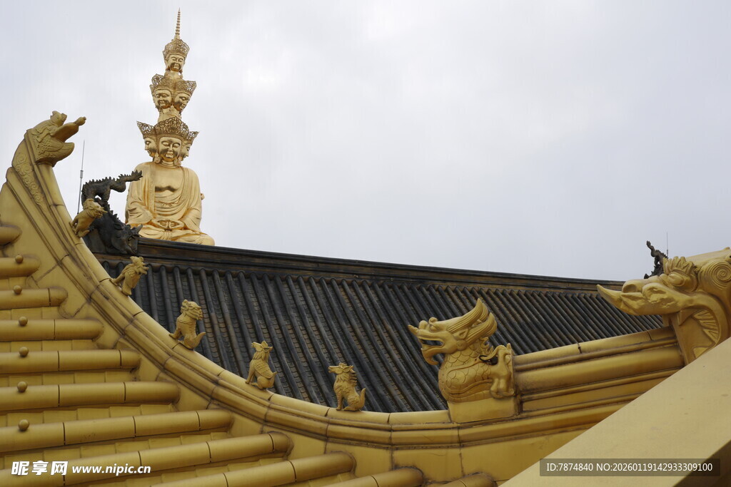 中式古建筑屋顶精美一角