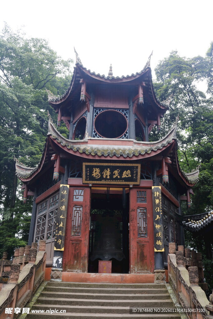 古色古香中式传统阁楼建筑