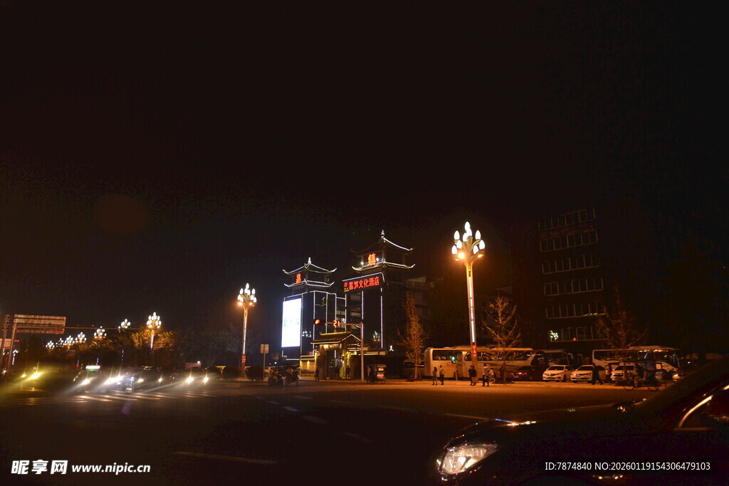 城市夜景璀璨灯火