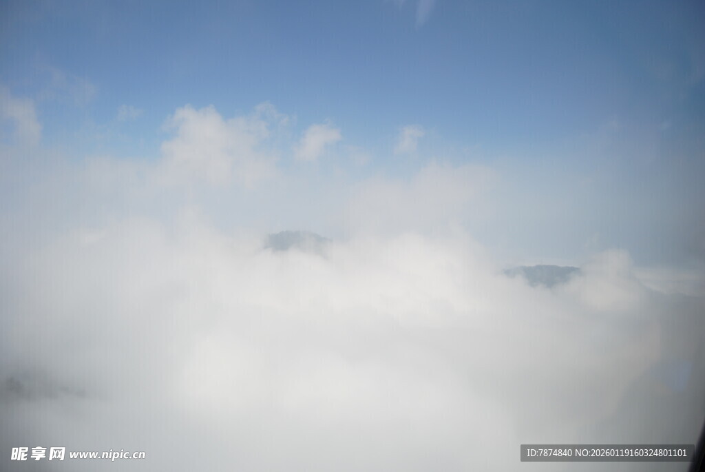 云海之上的天空美景