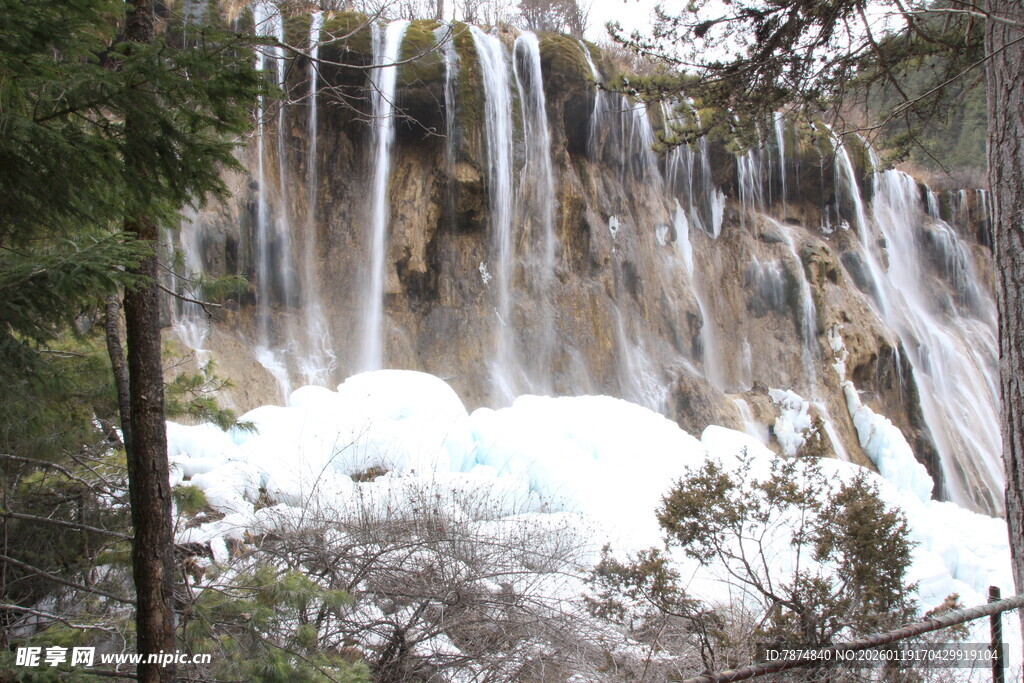 冬日冰瀑美景