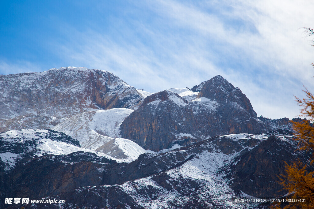 壮丽雪山美景