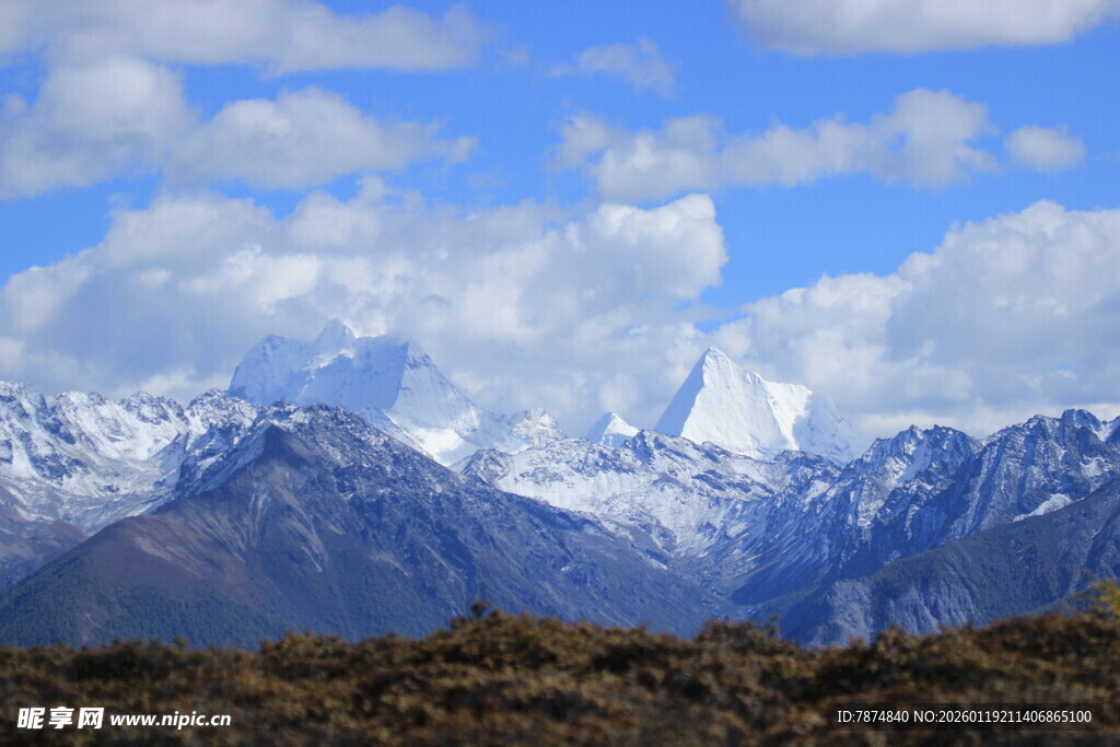 壮丽雪山美景