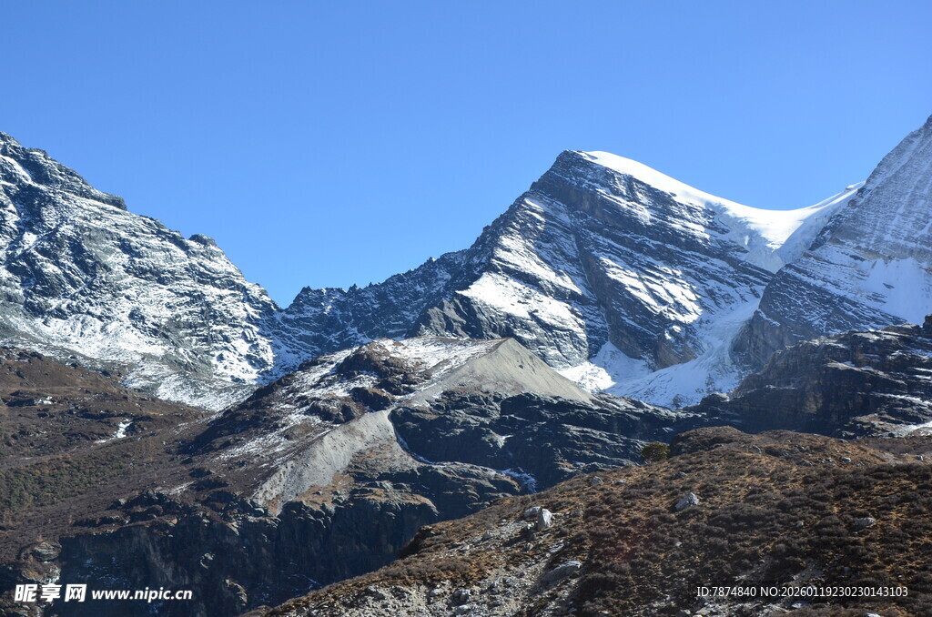 壮丽雪山美景