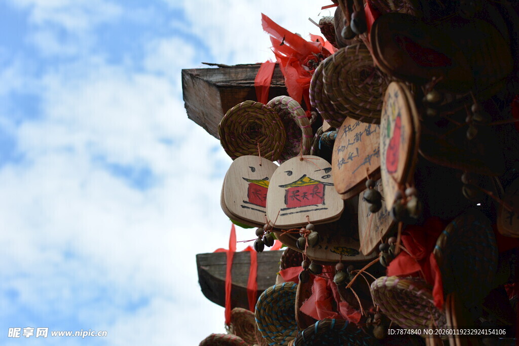 传统风铃挂饰 古韵十足