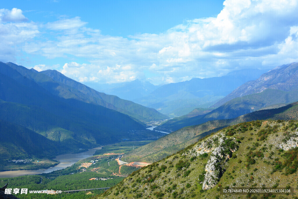 壮丽山谷风光美景 稻城