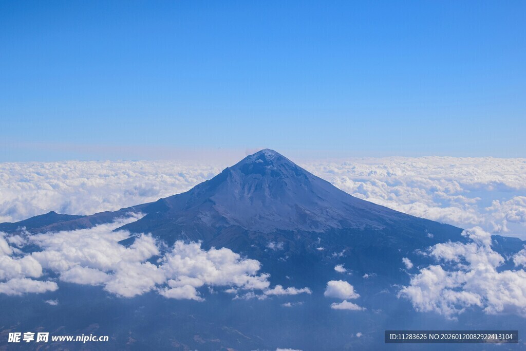 云端富士山美景