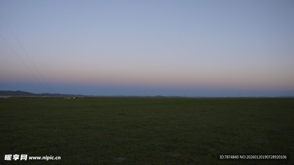 草原暮色风景