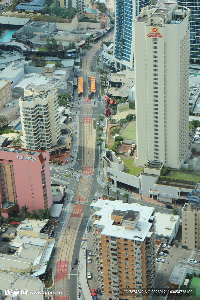 城市俯瞰 多彩建筑与道路