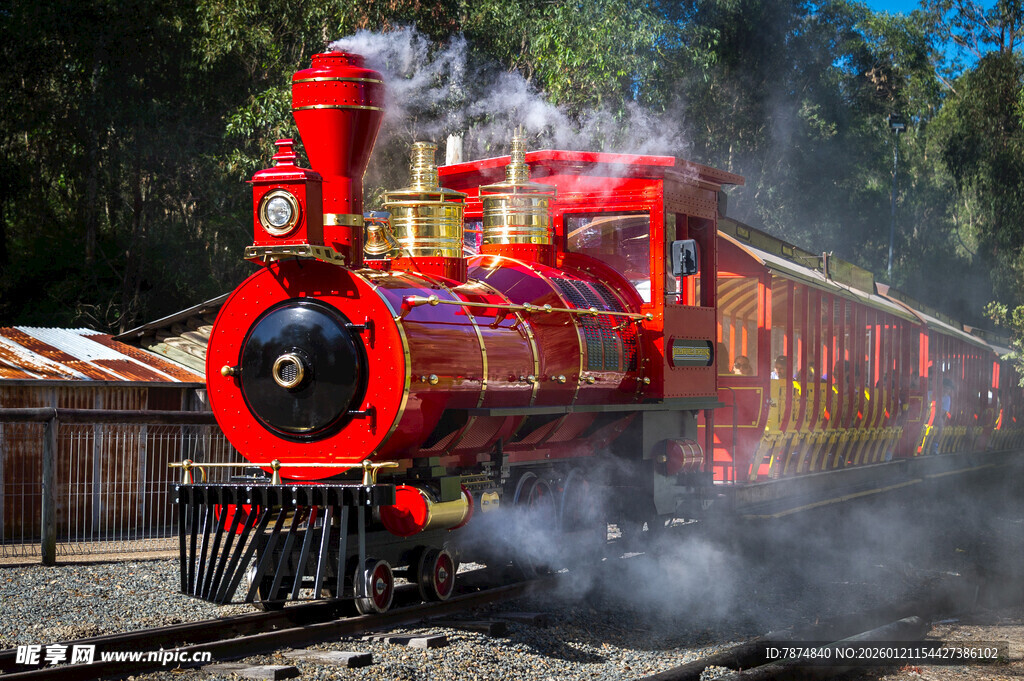 复古红色蒸汽火车