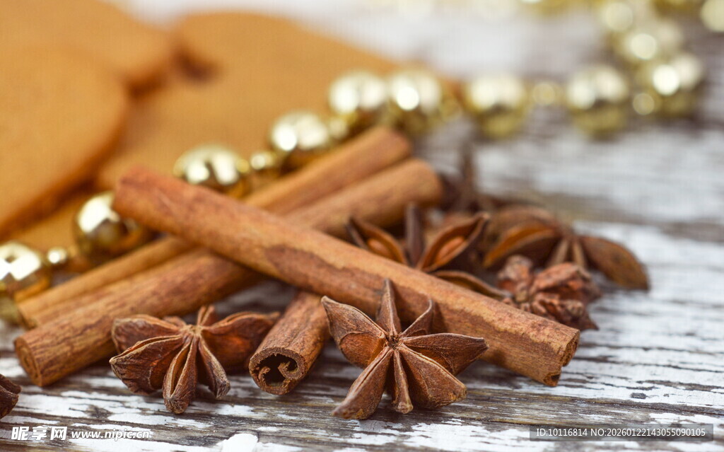 八角肉桂
