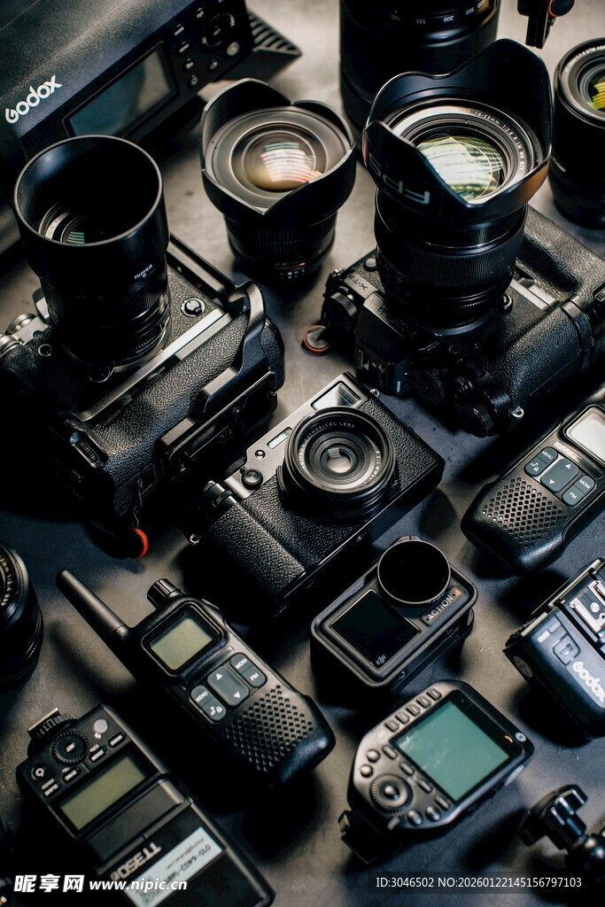 多样相机设备展示