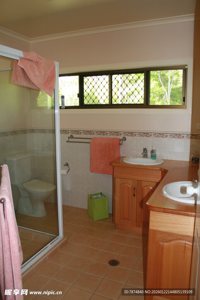 简约温馨的浴室空间