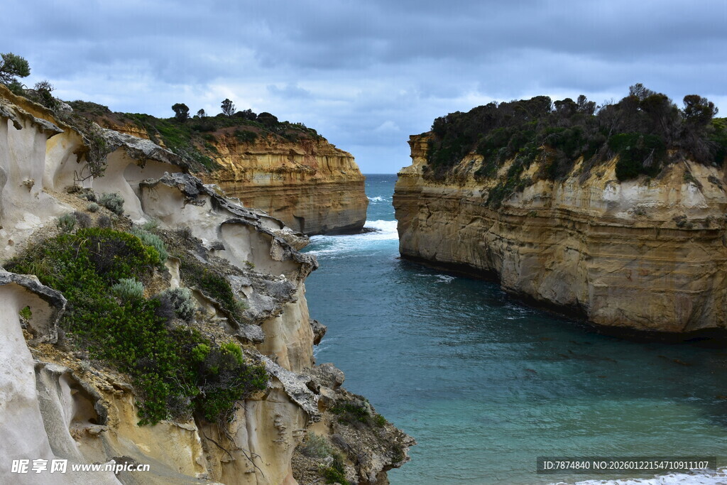 壮丽海岸峡湾风光