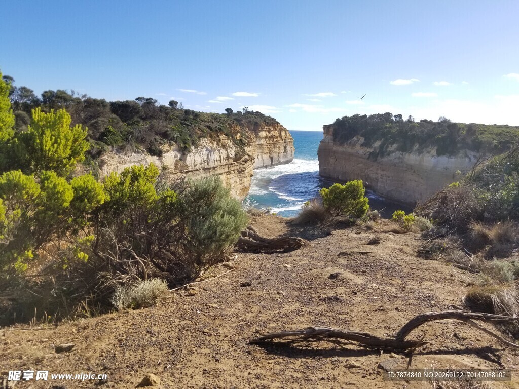 海岸边的自然风景