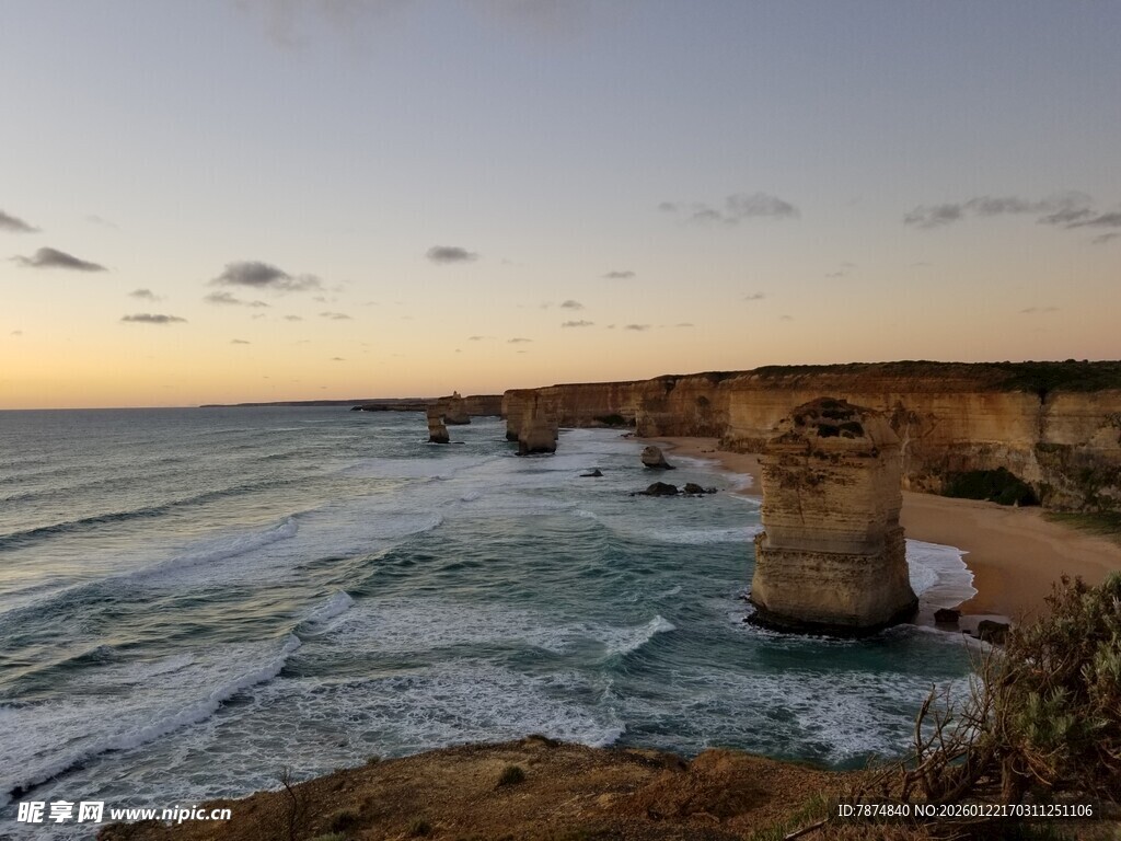 大洋路十二使徒岩海景