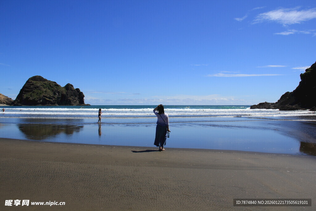 海边独行者 静享自然之美