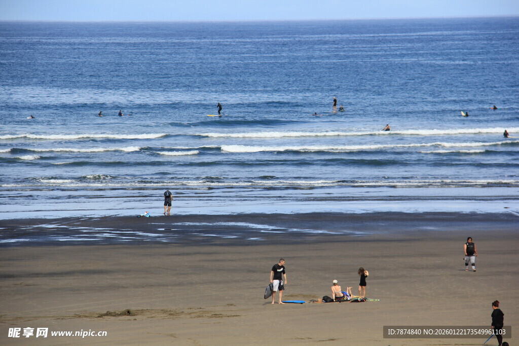 海滩上的休闲时光