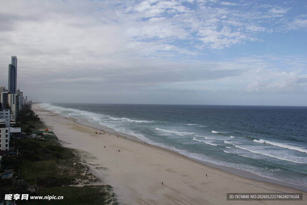 海岸风光 海浪与建筑相伴