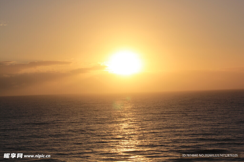 海上日落美景