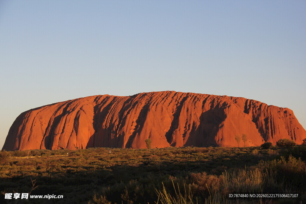 澳大利亚乌鲁鲁巨石景观