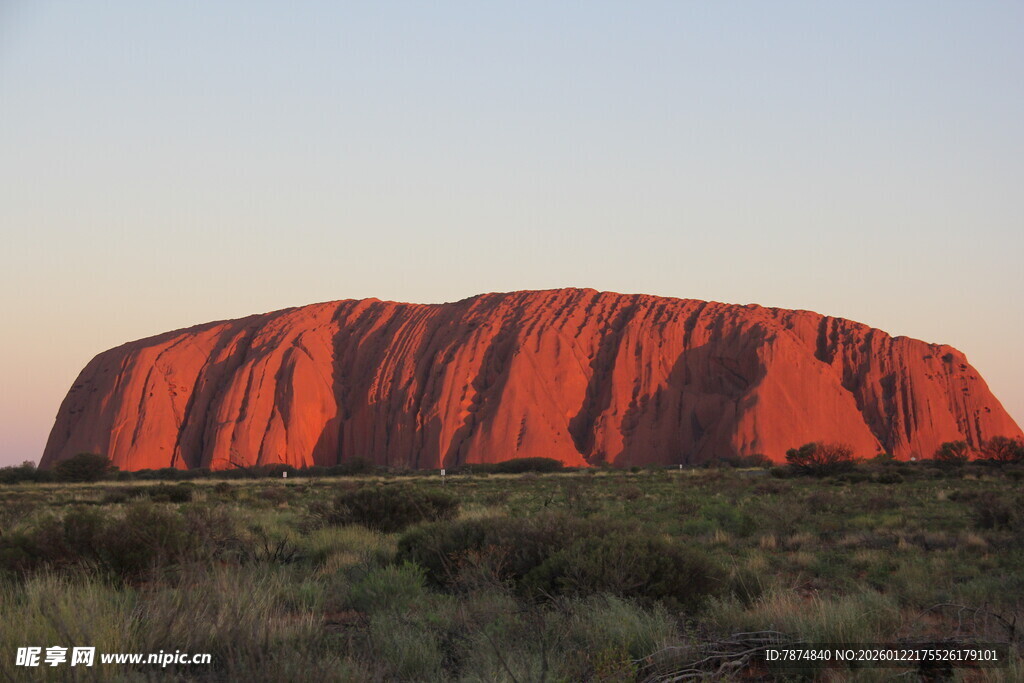 澳大利亚乌鲁鲁巨石景观