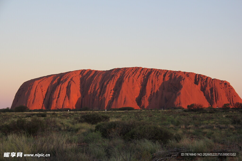 澳大利亚乌鲁鲁巨石景观