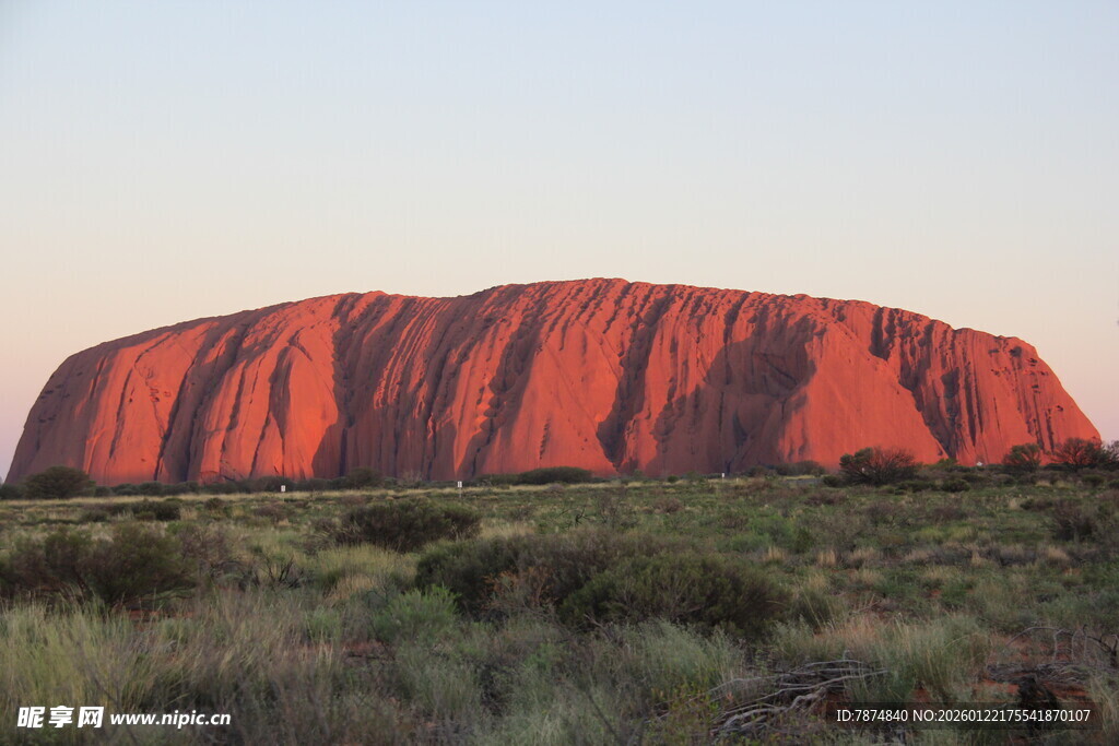 澳大利亚乌鲁鲁巨石景观