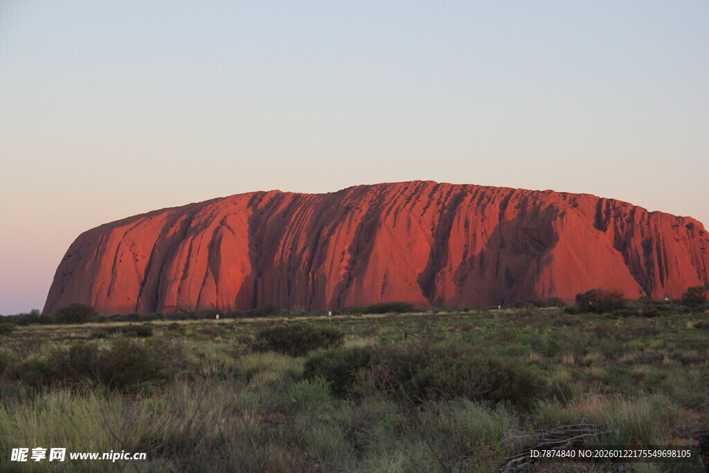 澳大利亚乌鲁鲁巨石景观
