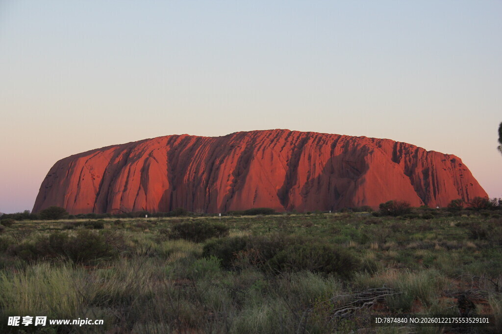 澳大利亚乌鲁鲁巨石景观