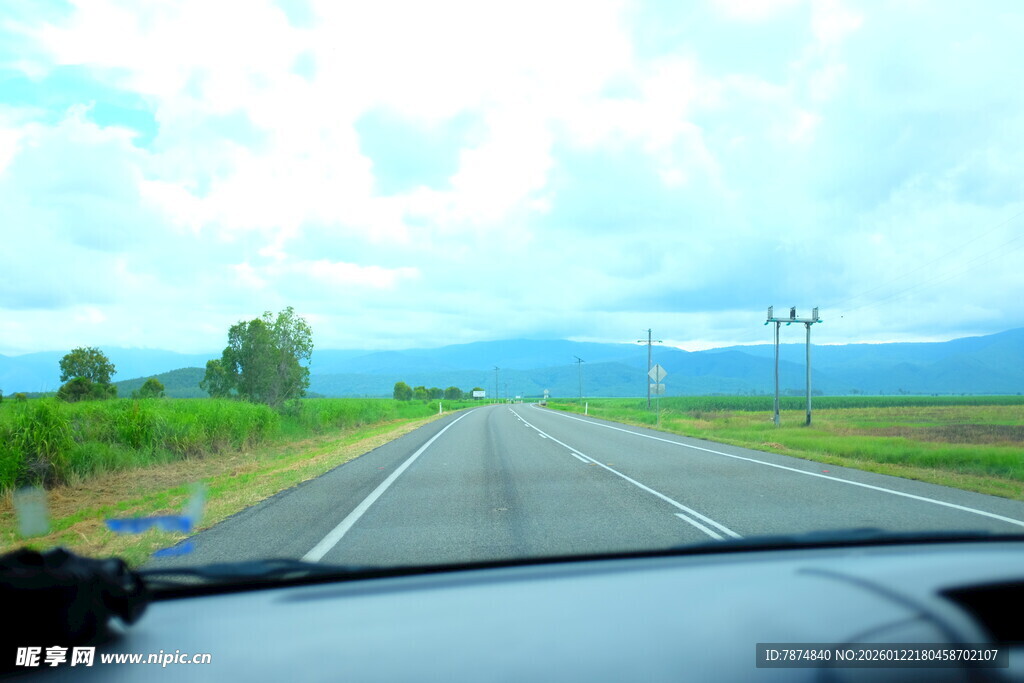 公路驾驶风景