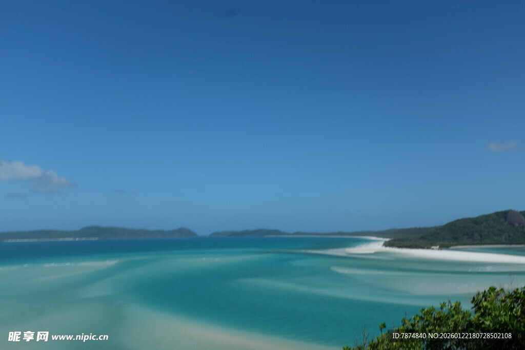 绝美海岛蓝绿色海水景观