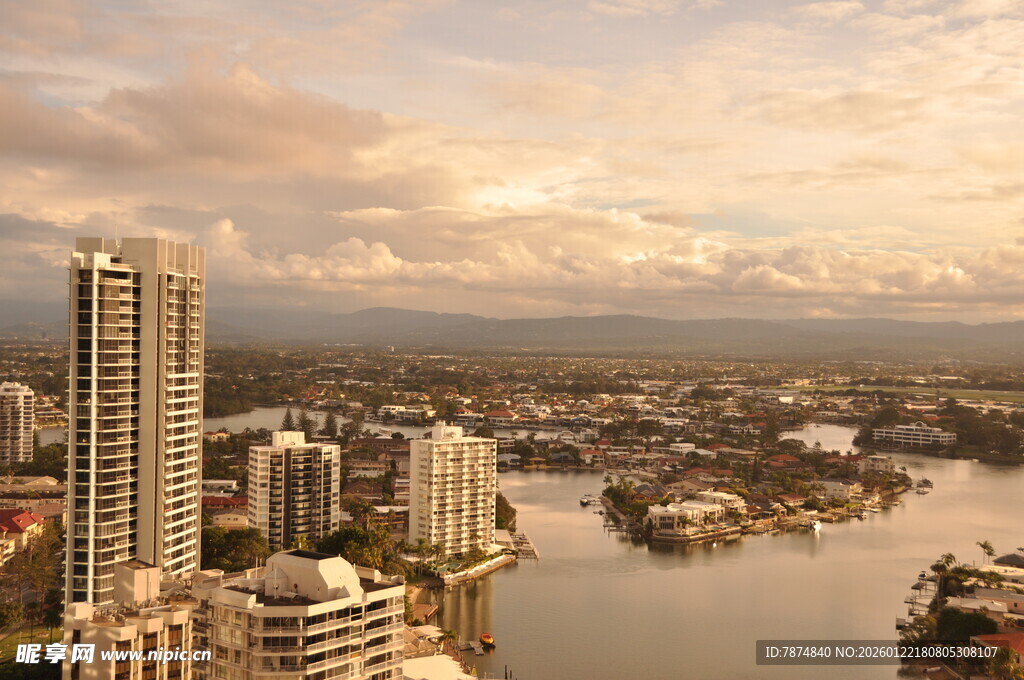 城市河畔天际线美景