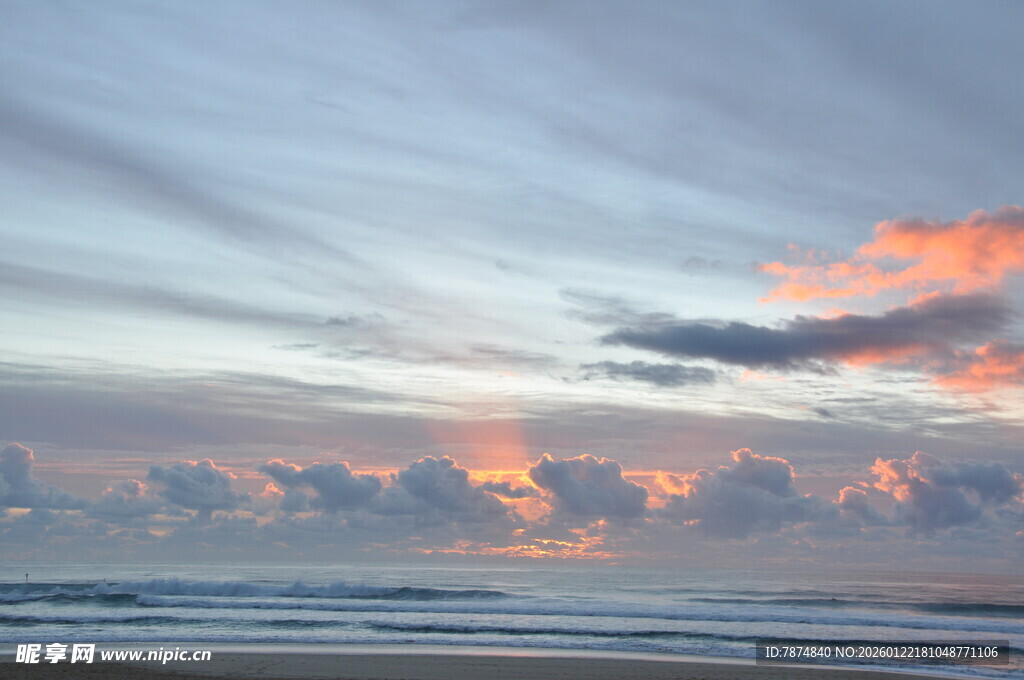 海边绚丽晚霞美景