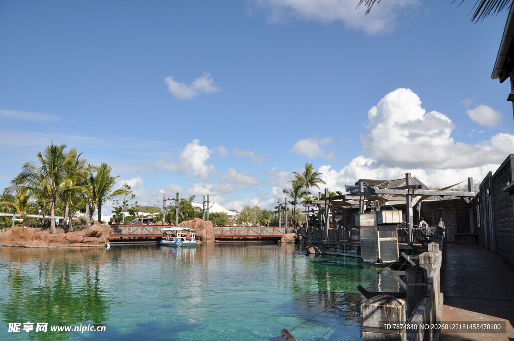 热带风情泳池景观