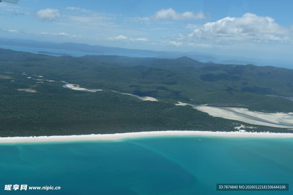 美丽海岛海岸线风光
