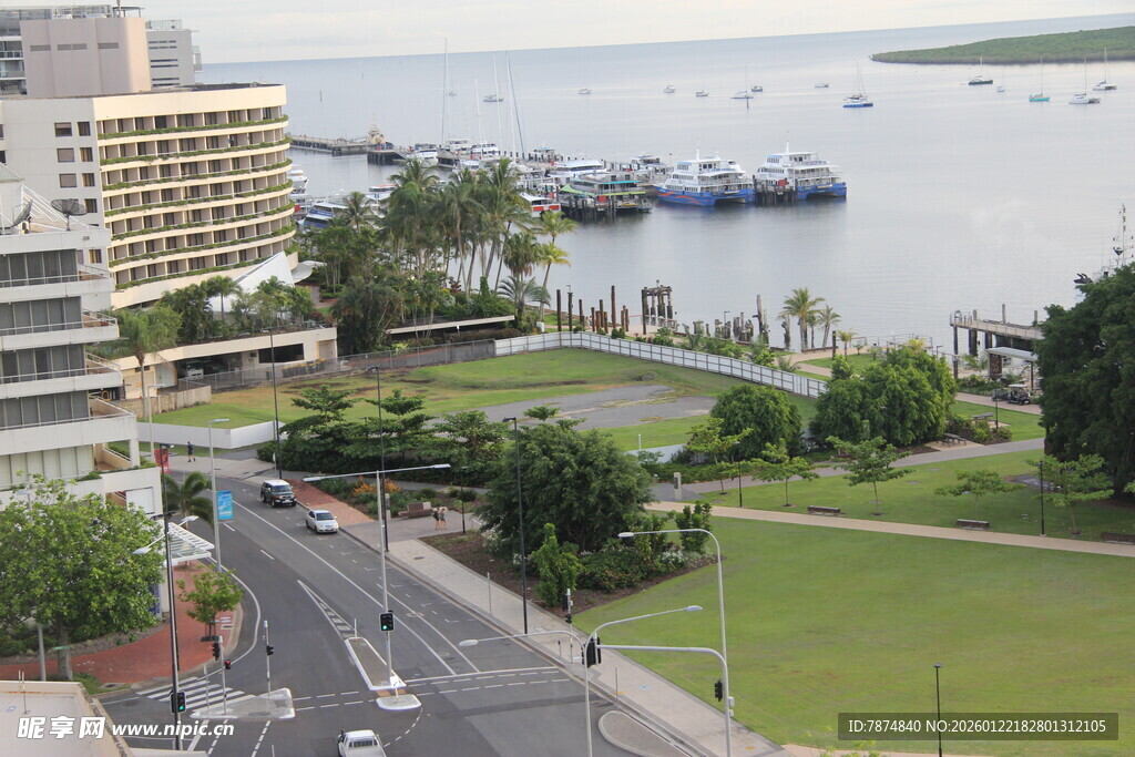 海滨城市风光俯瞰美景