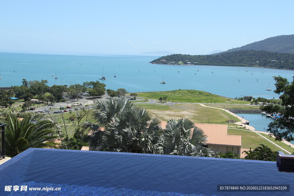 海滨美景俯瞰度假风光